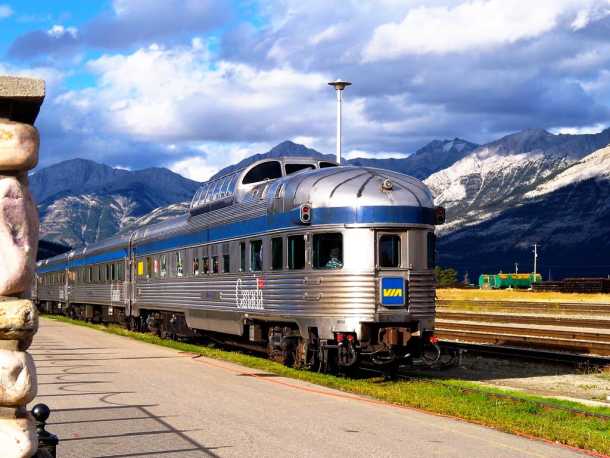 Across Canada by Rail, A Premium 12-Day Tour